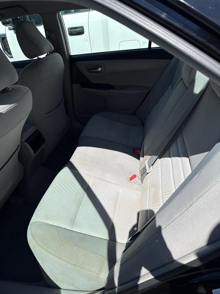 Toyota Camry 4dr Sdn I4 Auto XLE (Natl) 2015
