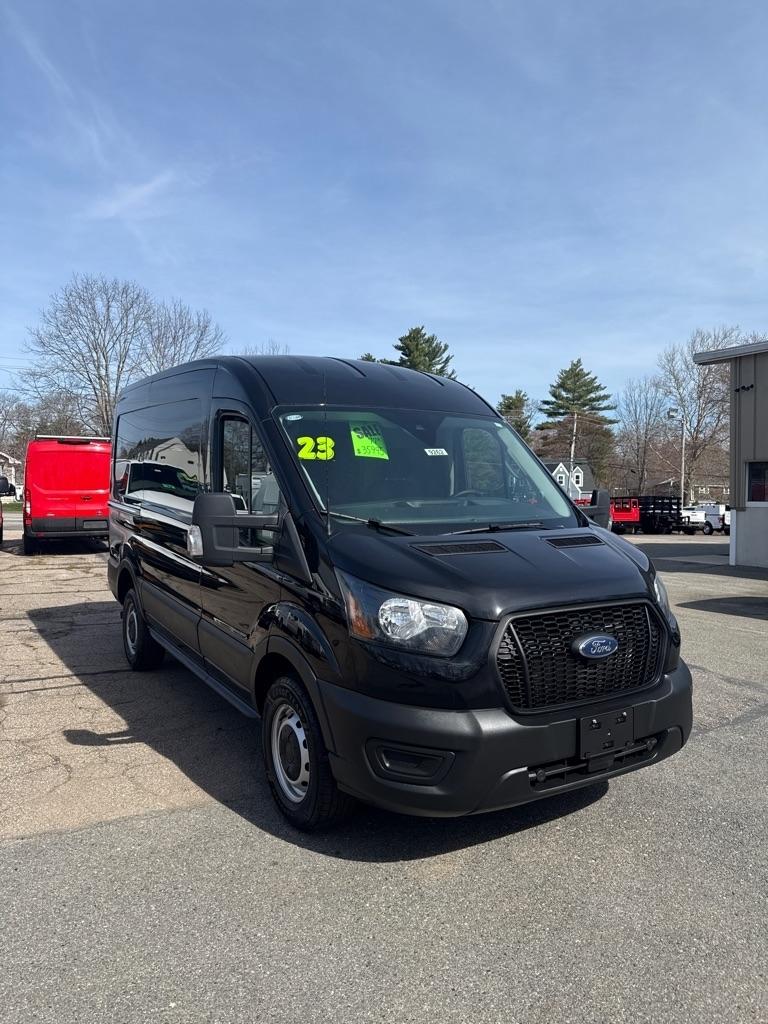 Ford Transit Cargo Van T-350 130" Med Rf 9500 GVWR RWD 2023