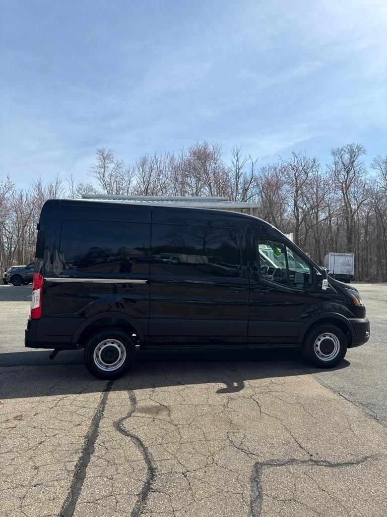 Ford Transit Cargo Van T-350 130" Med Rf 9500 GVWR RWD 2023