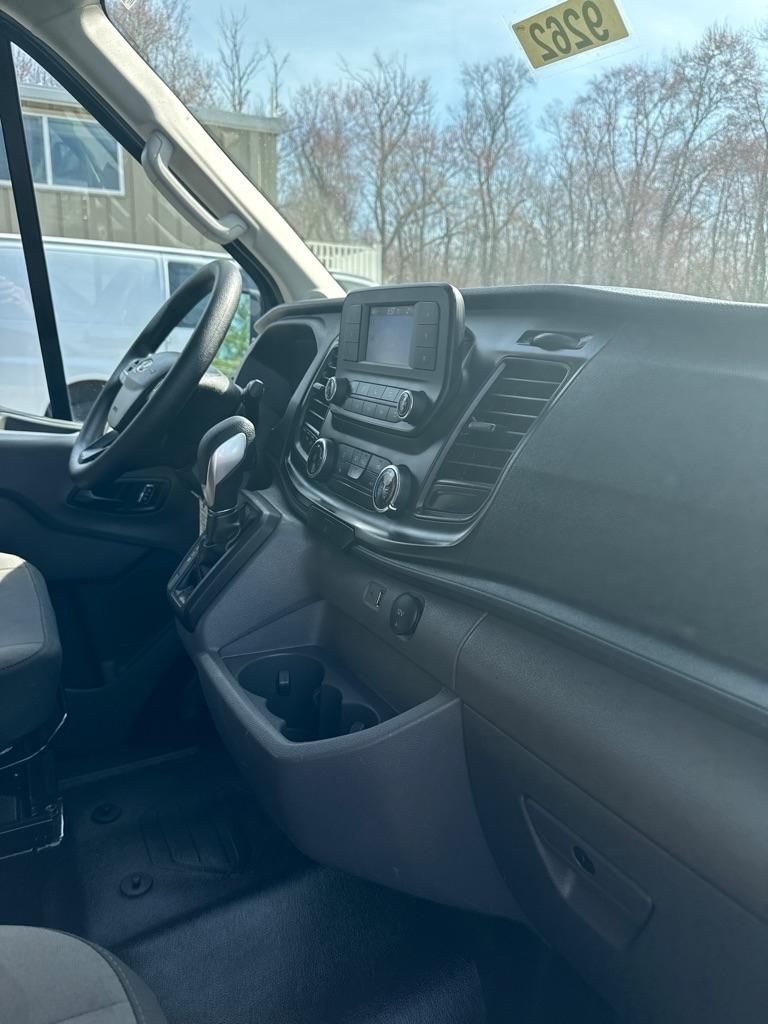 Ford Transit Cargo Van T-350 130" Med Rf 9500 GVWR RWD 2023
