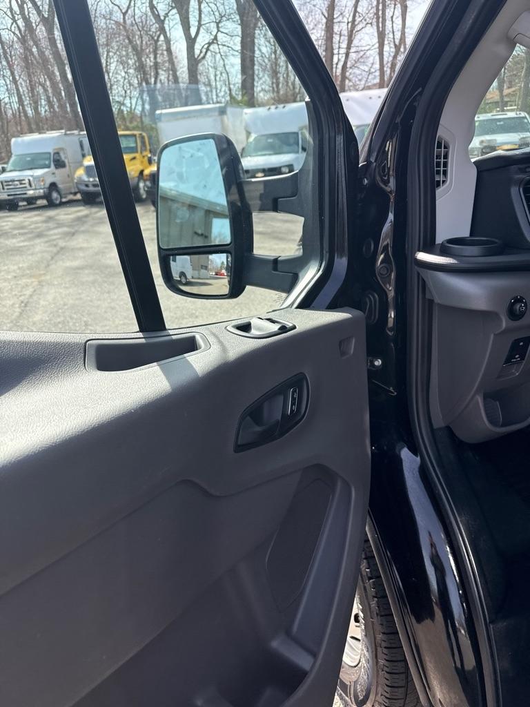 Ford Transit Cargo Van T-350 130" Med Rf 9500 GVWR RWD 2023