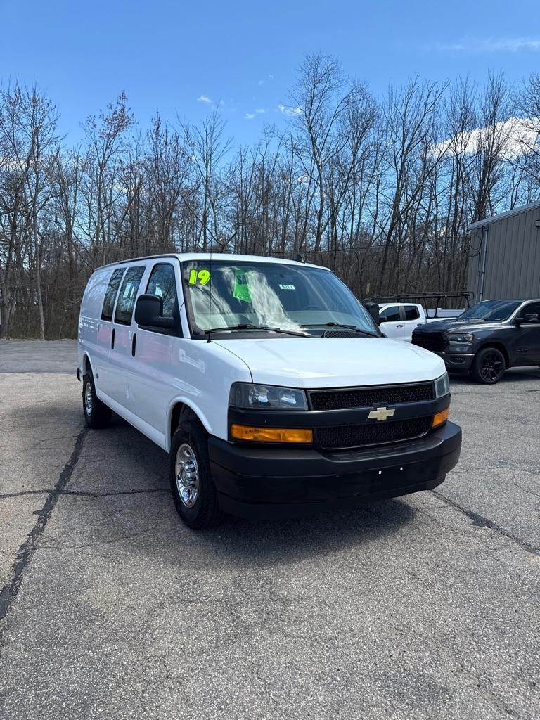 2019 Chevrolet Express Cargo Van RWD 2500 135"