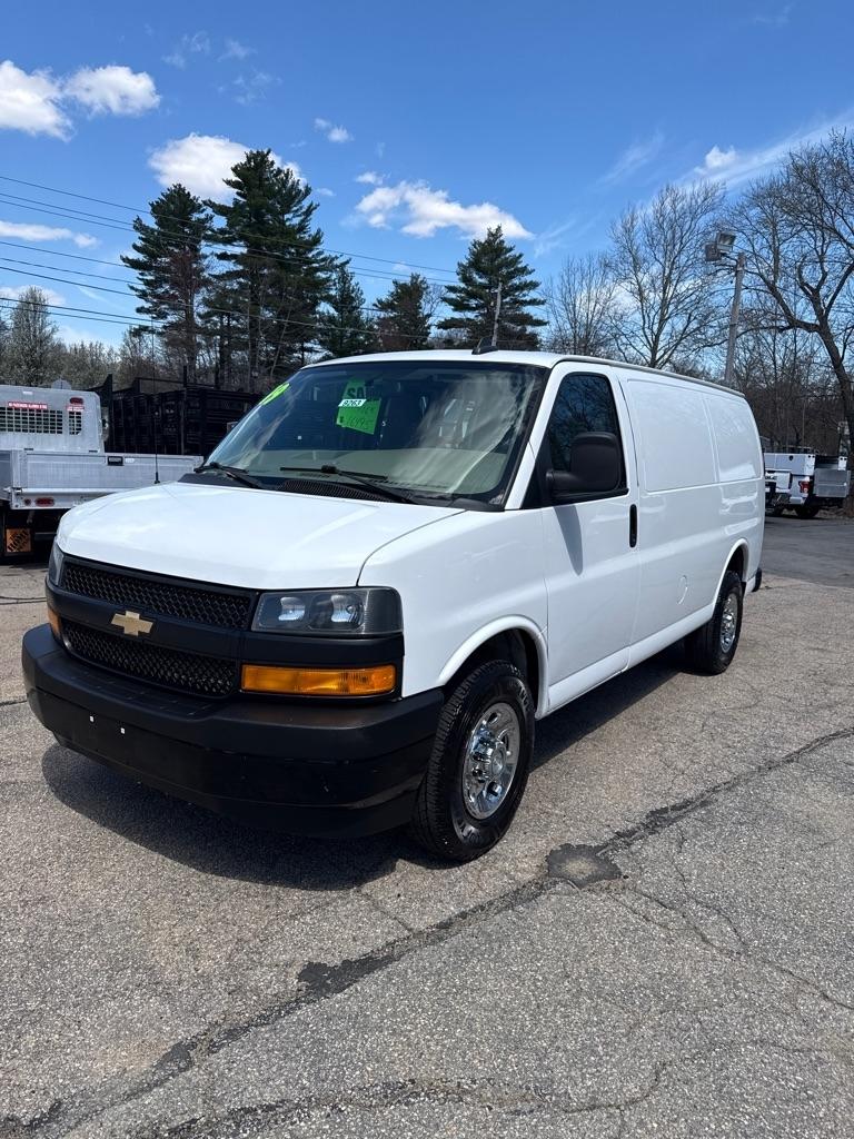 Chevrolet Express Cargo Van RWD 2500 135" 2019