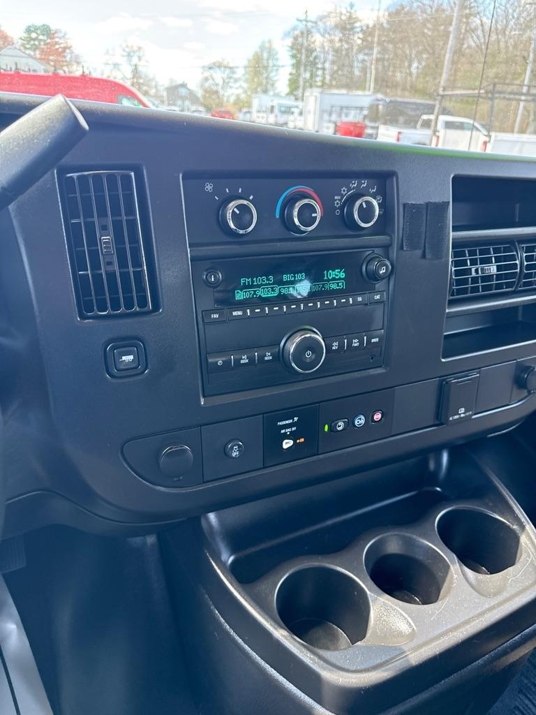 Chevrolet Express Cargo Van RWD 2500 135" 2019