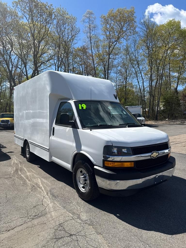 2019 Chevrolet Express Commercial Cutaway 3500 Van 139"