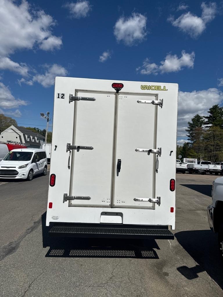 Chevrolet Express Commercial Cutaway 3500 Van 139" 2019