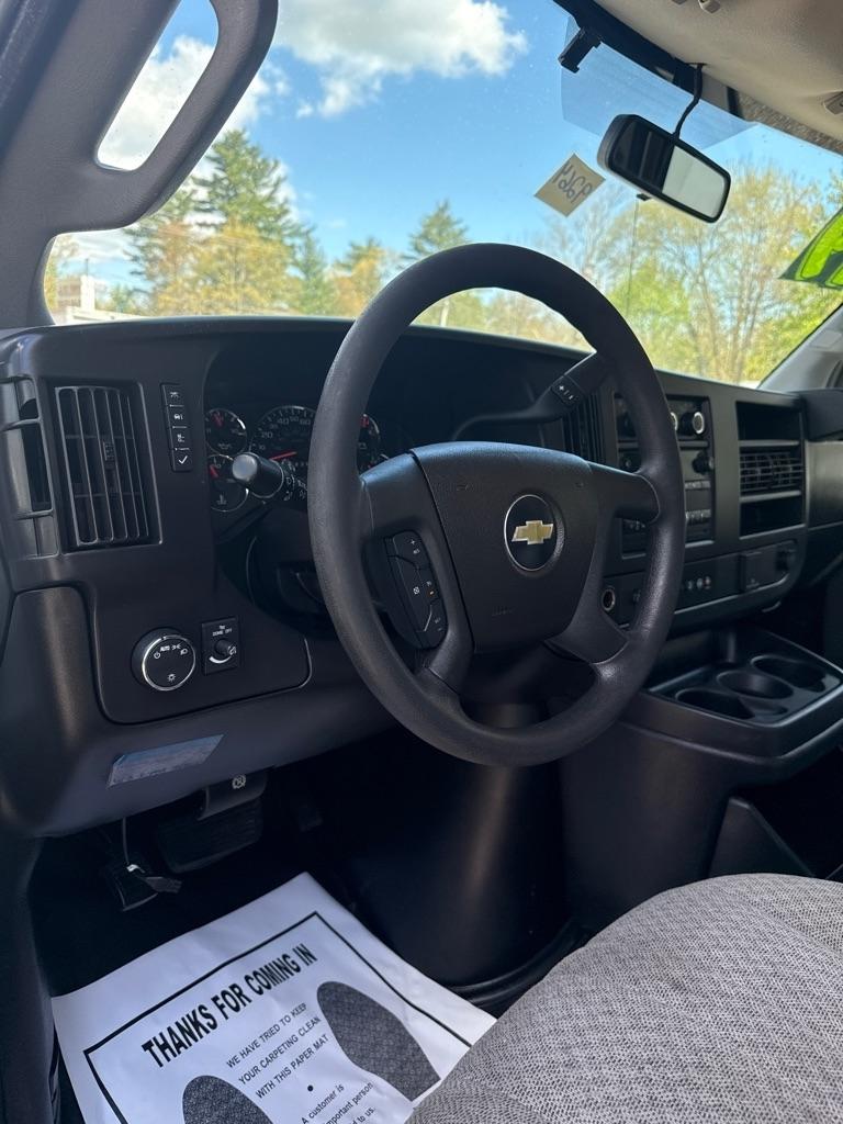 Chevrolet Express Commercial Cutaway 3500 Van 139" 2019