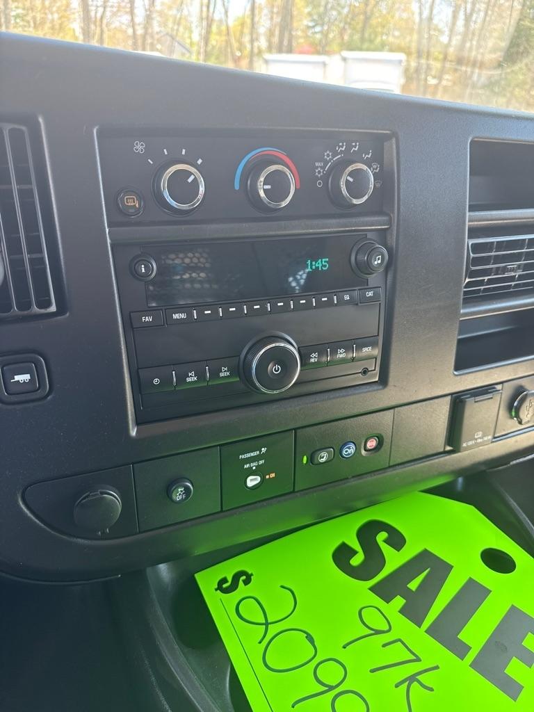 Chevrolet Express Cargo Van RWD 2500 135" 2022