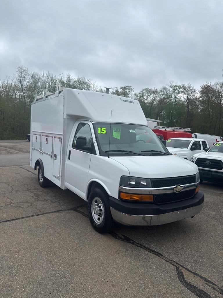Chevrolet Express Commercial Cutaway 3500 Van 139" 2015