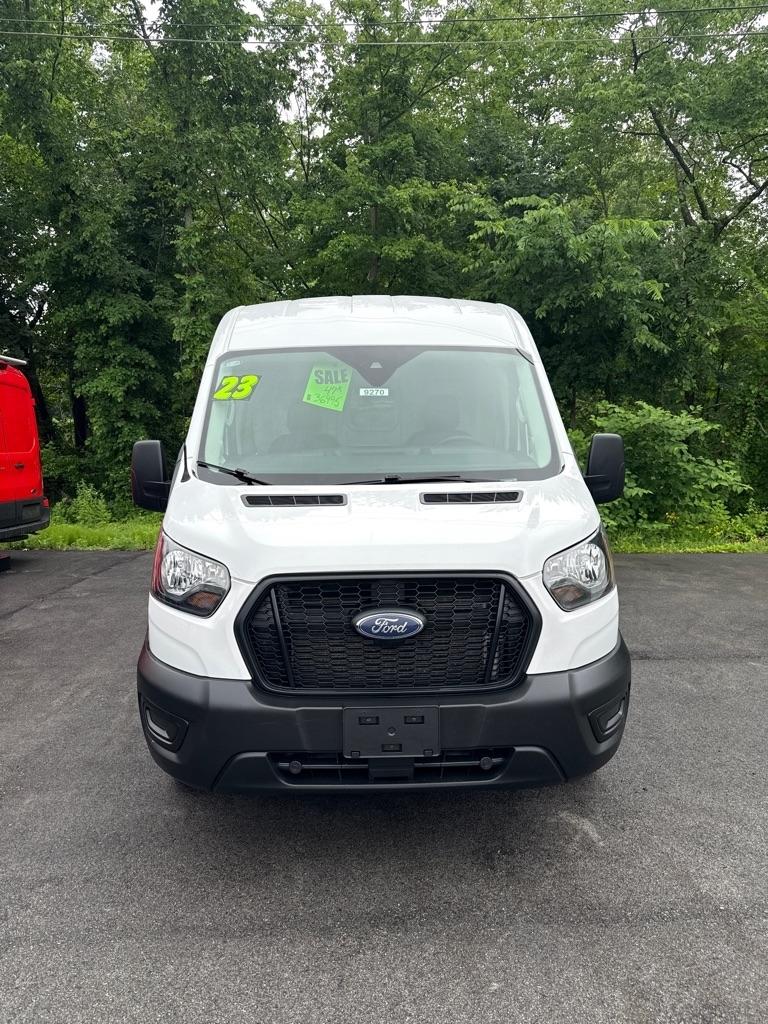 Ford Transit Cargo Van T-250 130" Med Rf 9070 GVWR RWD 2023