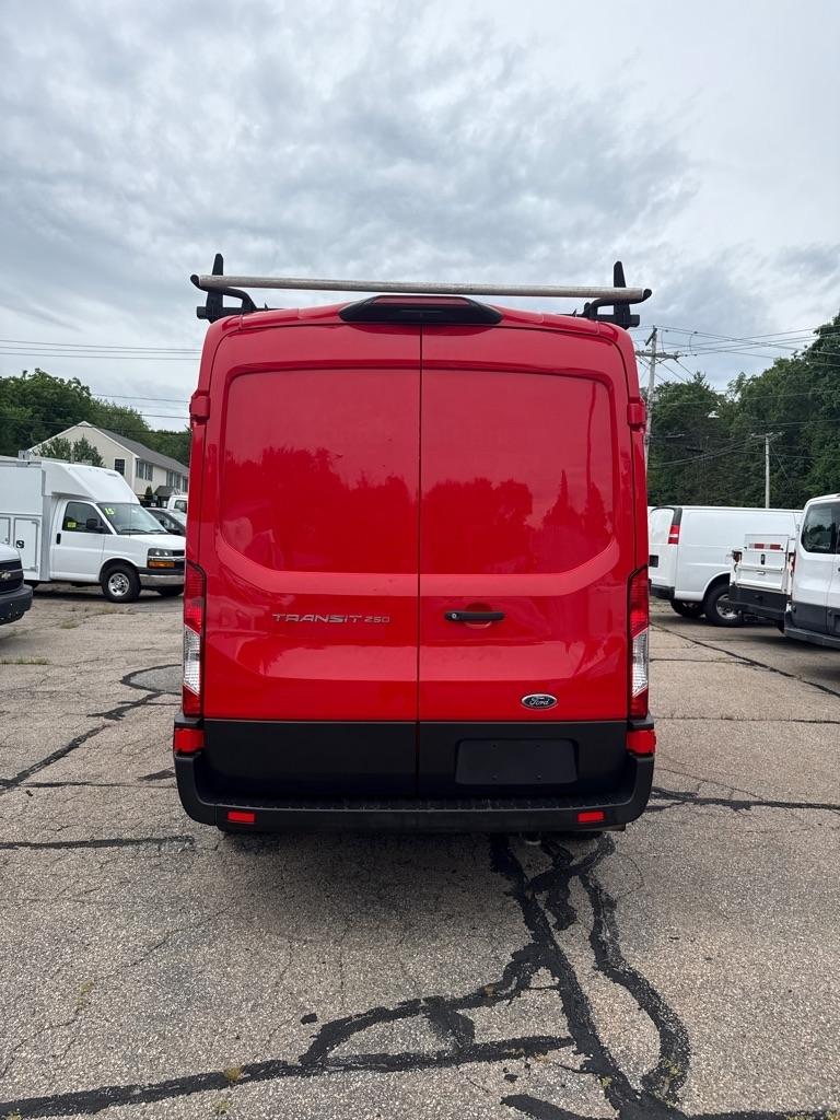 Ford Transit Cargo Van T-250 130" Med Rf 9070 GVWR RWD 2020