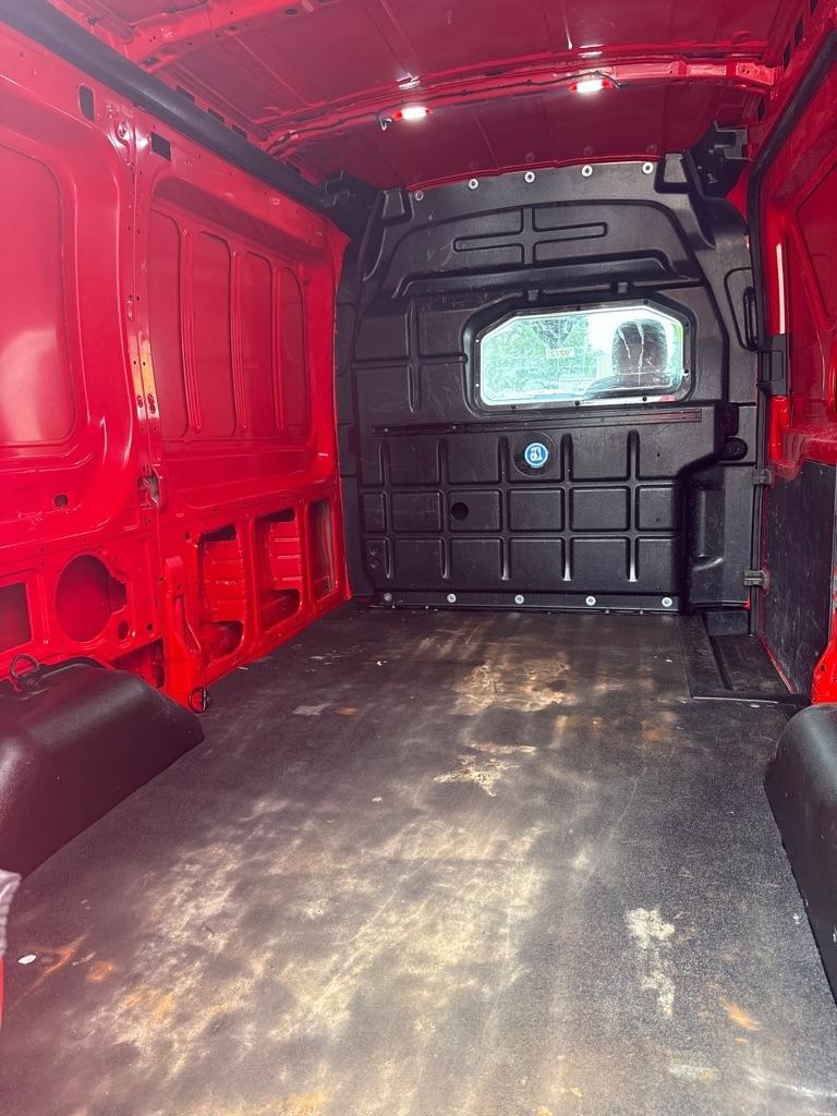 Ford Transit Cargo Van T-250 130" Med Rf 9070 GVWR RWD 2020