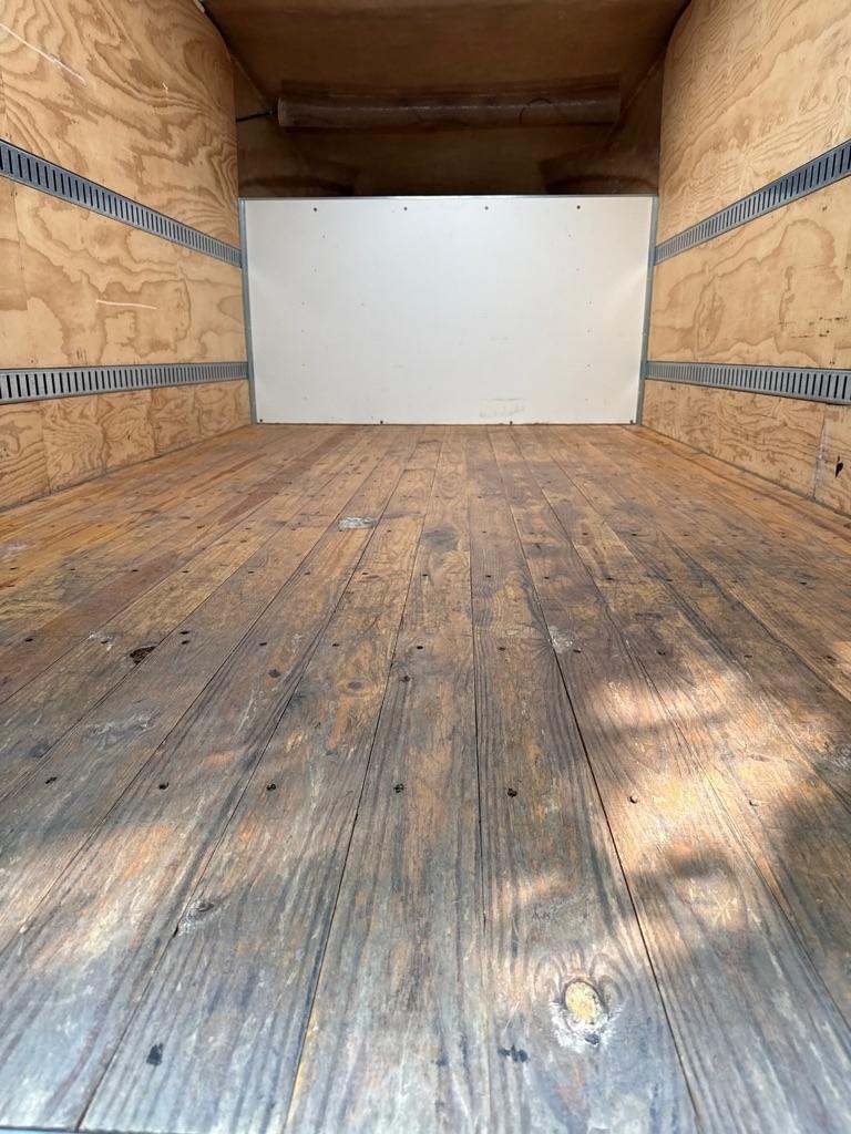Chevrolet Express Commercial Cutaway 3500 Van 177" 2024