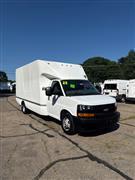 2022 Chevrolet Express Commercial Cutaway 