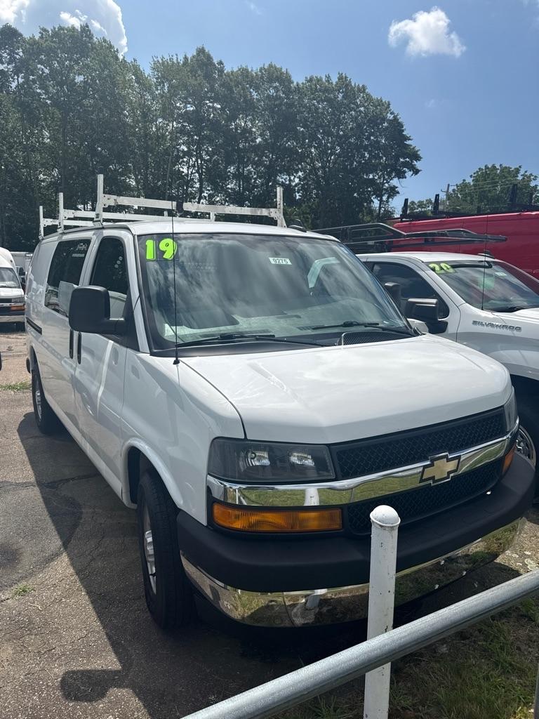 2019 Chevrolet Express Cargo Van RWD 2500 135"