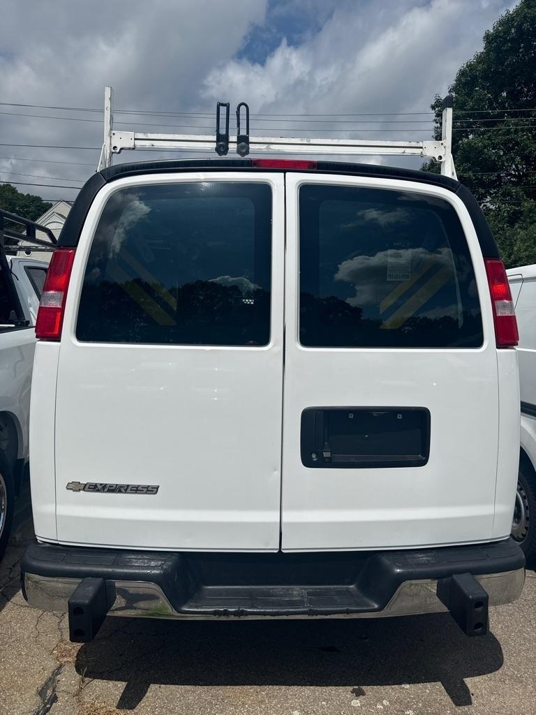 Chevrolet Express Cargo Van RWD 2500 135" 2019