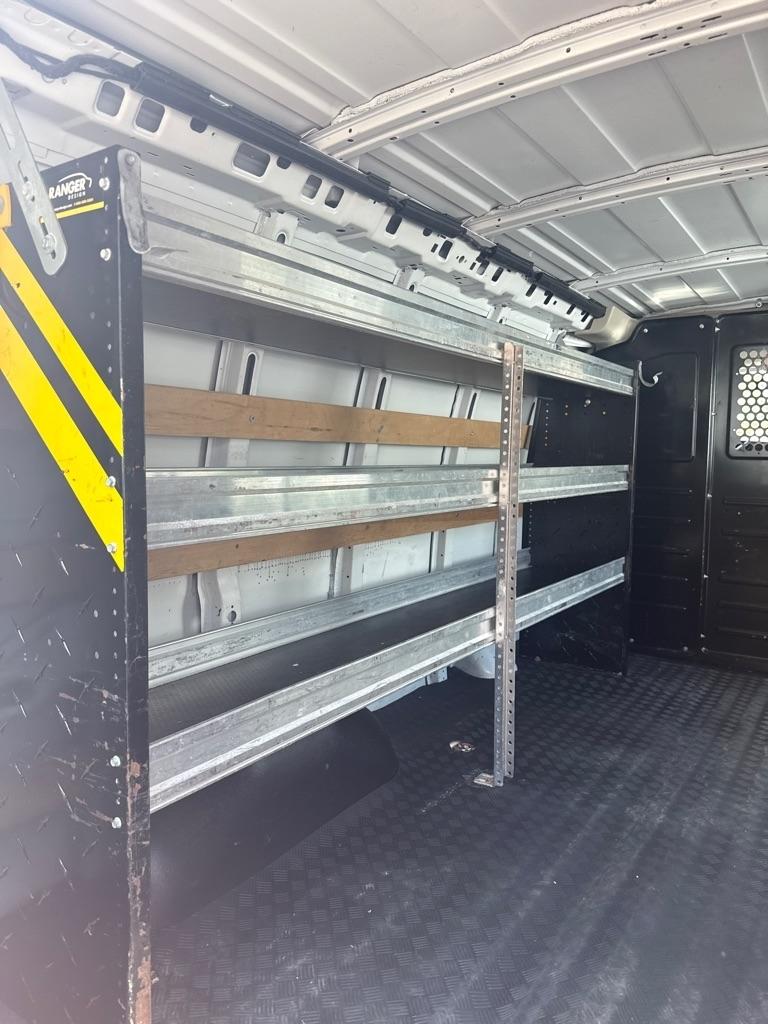 Chevrolet Express Cargo Van RWD 2500 135" 2019