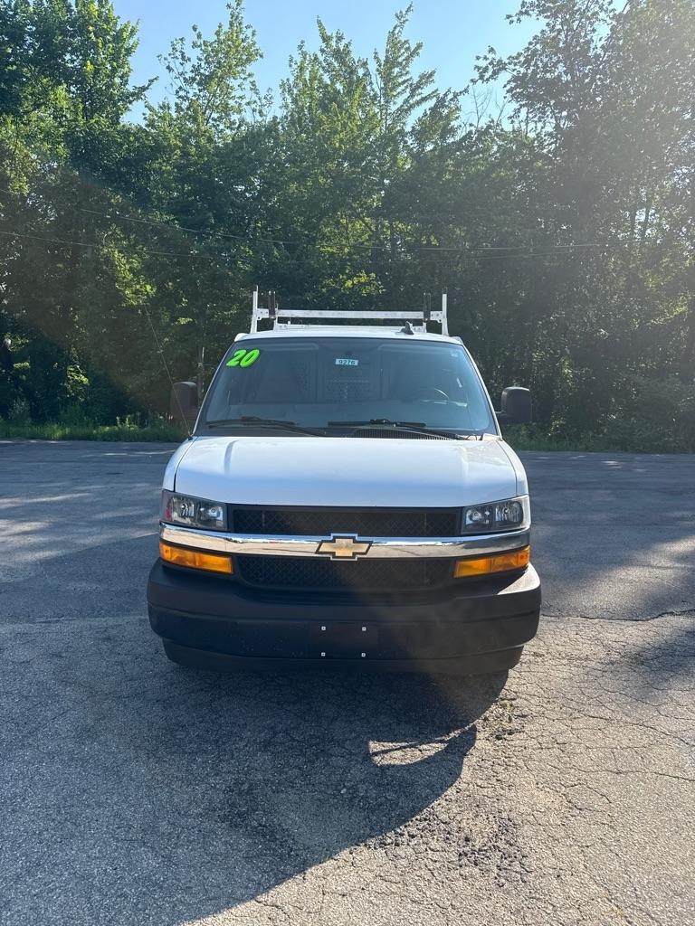 Chevrolet Express Cargo Van RWD 2500 135" 2020