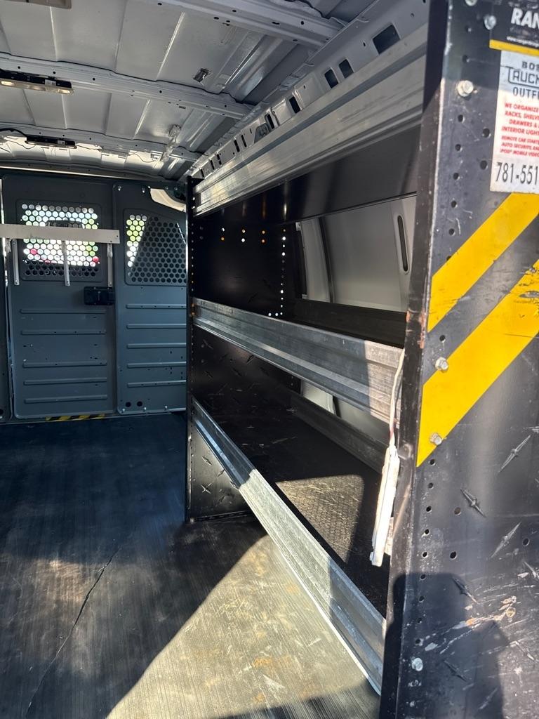 Chevrolet Express Cargo Van RWD 2500 135" 2020