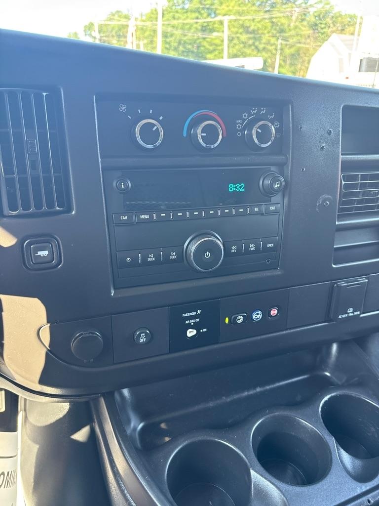 Chevrolet Express Cargo Van RWD 2500 135" 2020