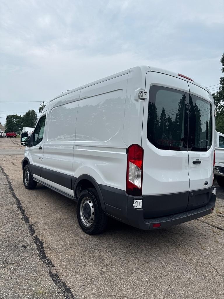 Ford Transit Cargo Van T-250 130" Med Rf 9000 GVWR Sliding RH Dr 2016