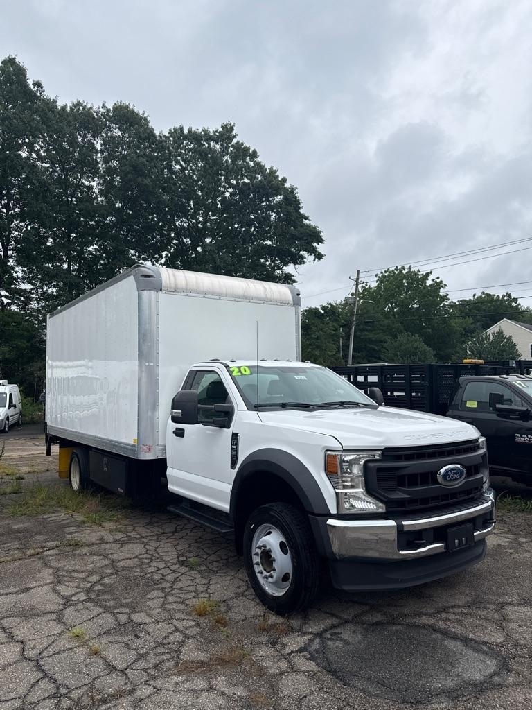 Ford Super Duty F-550 DRW XLT 2WD Reg Cab 145" WB 60" CA 2020