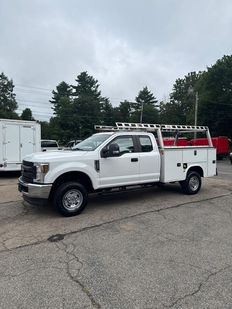 Ford Super Duty F-250 SRW Lariat 4WD SuperCab 8' Box 2019