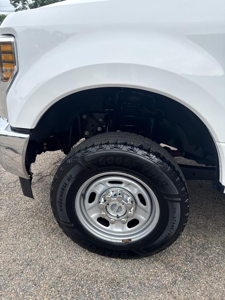 Ford Super Duty F-250 SRW Lariat 4WD SuperCab 8' Box 2019