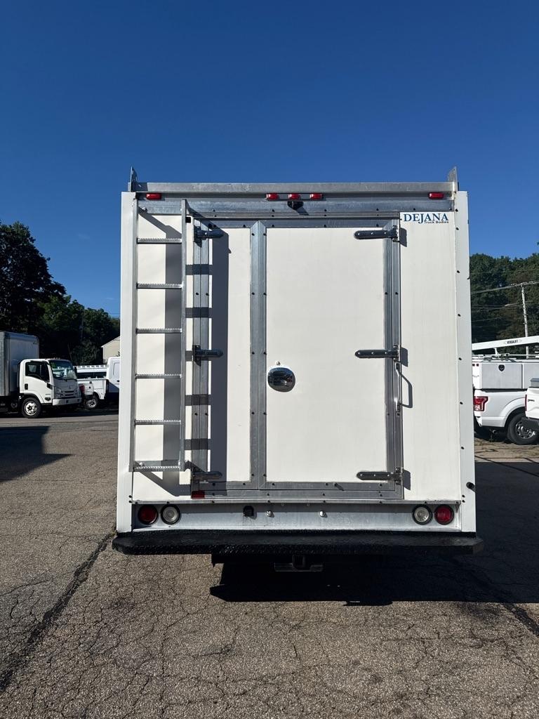 GMC Savana Commercial Cutaway 3500 Van 139" 2020