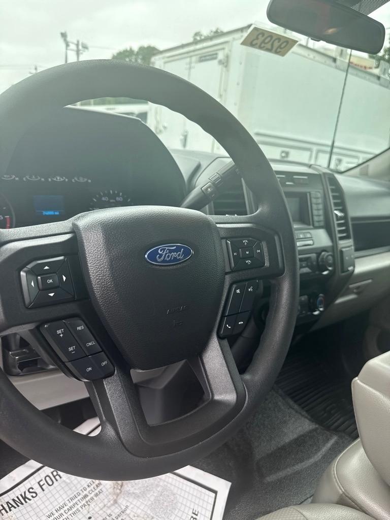 Ford Super Duty F-250 SRW King Ranch 4WD Crew Cab 8' Box 2022