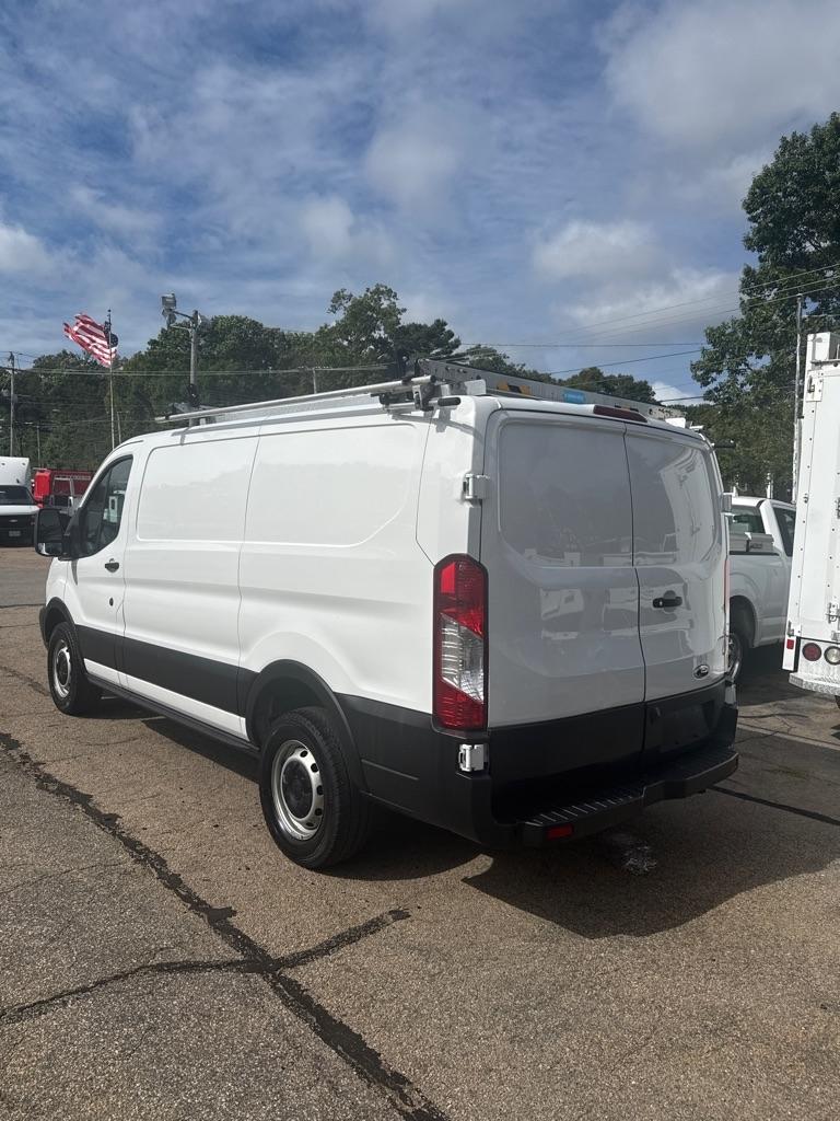 Ford Transit Van T-250 130" Low Rf 9000 GVWR Swing-Out RH Dr 2019