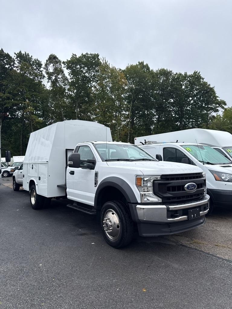 Ford Super Duty F-550 DRW XLT 4WD Reg Cab 145" WB 60" CA 2020