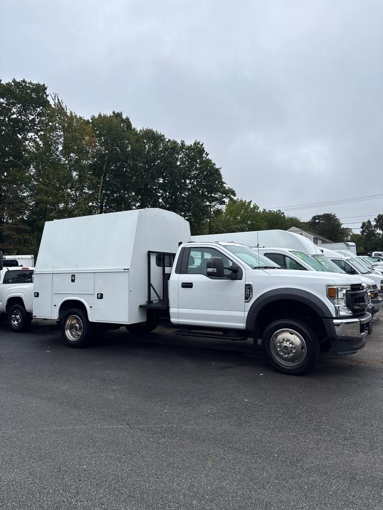 Ford Super Duty F-550 DRW XLT 4WD Reg Cab 145" WB 60" CA 2020