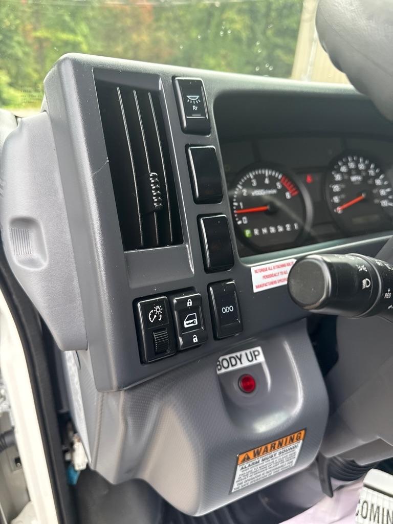 Chevrolet 4500 LCF Gas 2WD Crew Cab 150" 2021