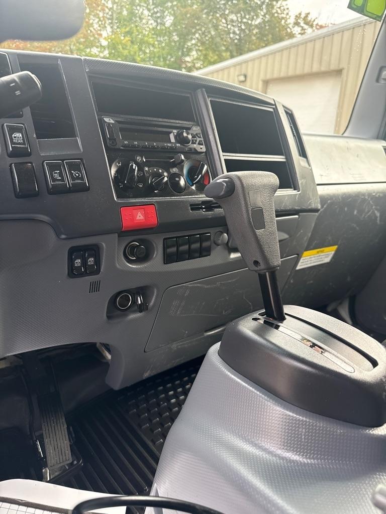 Chevrolet 4500 LCF Gas 2WD Crew Cab 150" 2021
