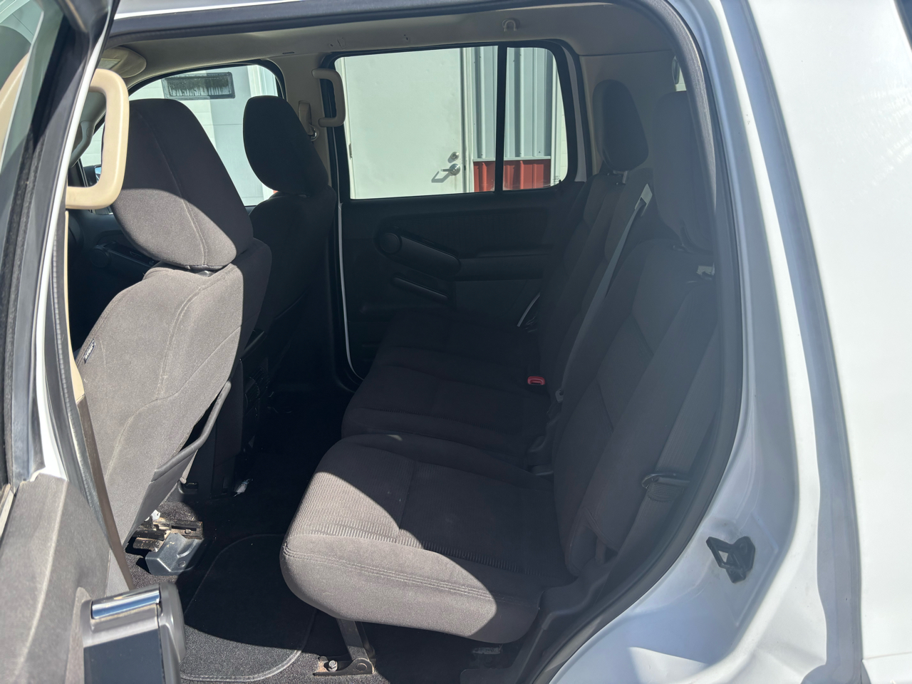 Ford Explorer XLT 4.0L 4WD 2010 Ford Explorer XLT 4.0L 4WD 2010