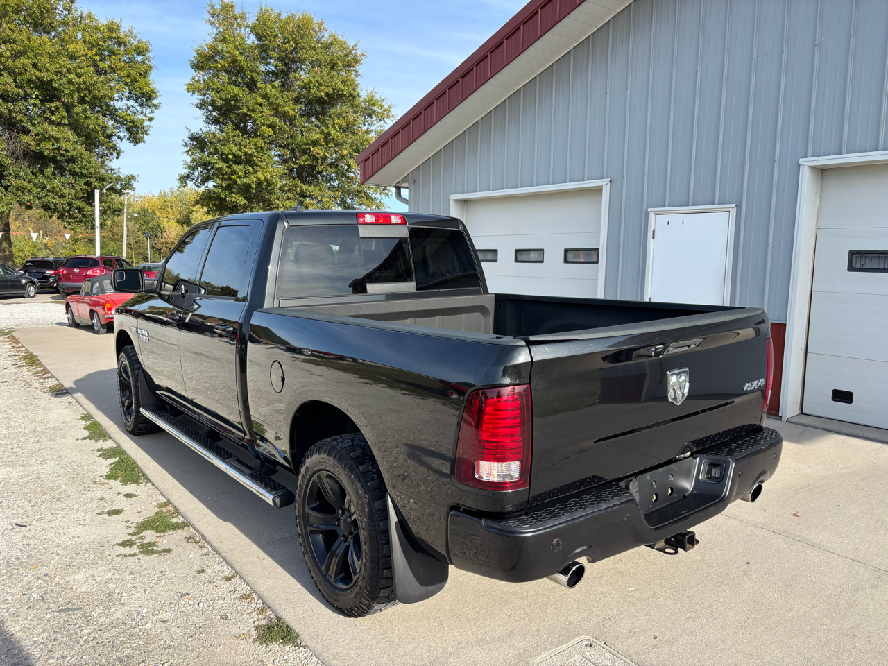 RAM 1500 Sport Crew Cab LWB 4WD 2017 RAM 1500 Sport Crew Cab LWB 4WD 2017