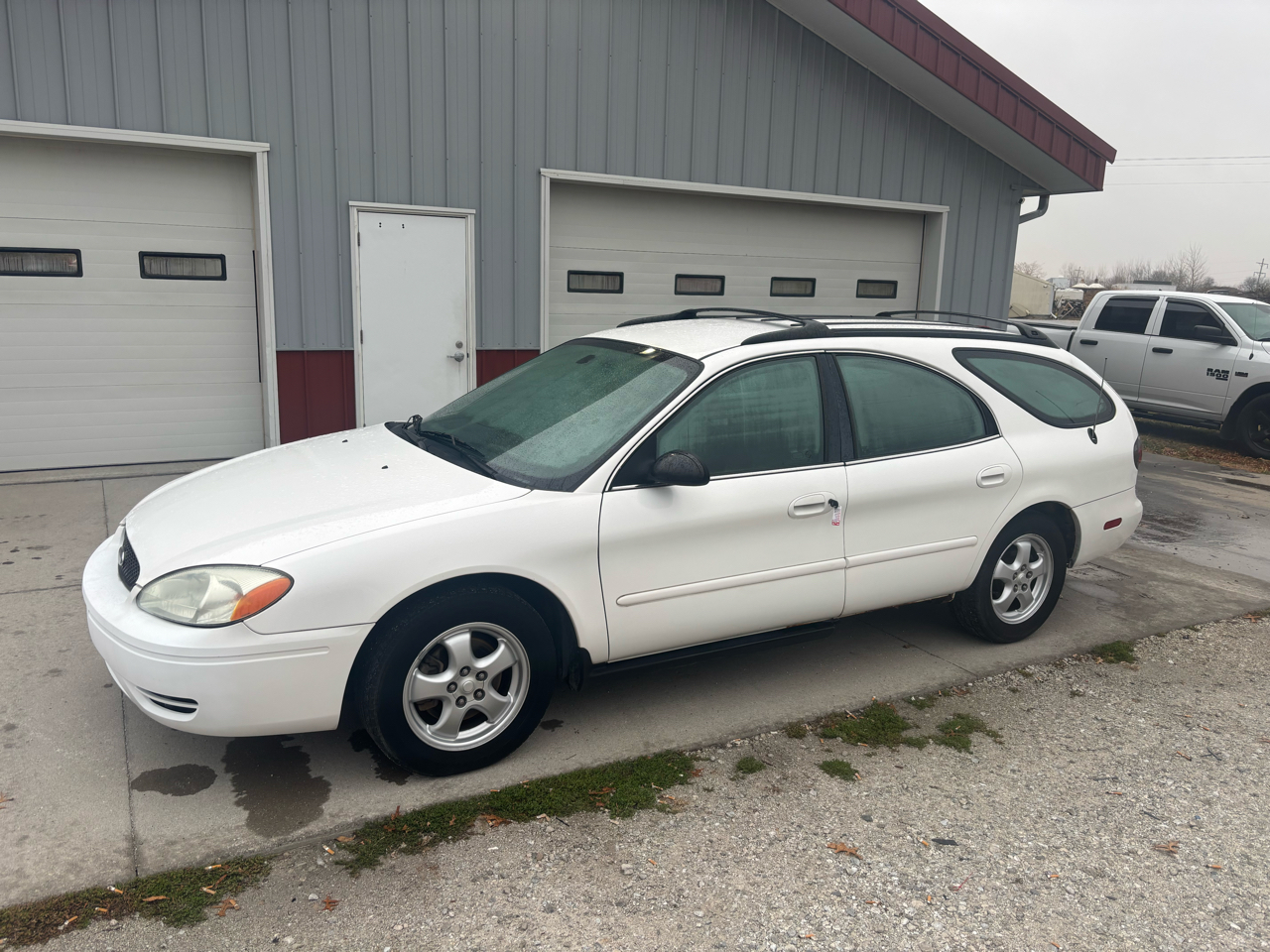 2004 Ford Taurus Wagon SE