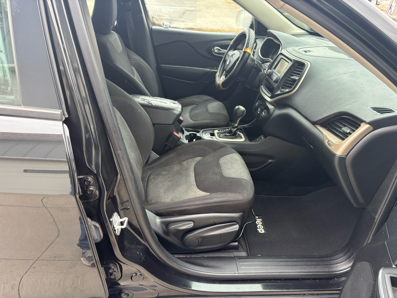 Jeep Cherokee Sport FWD 2016