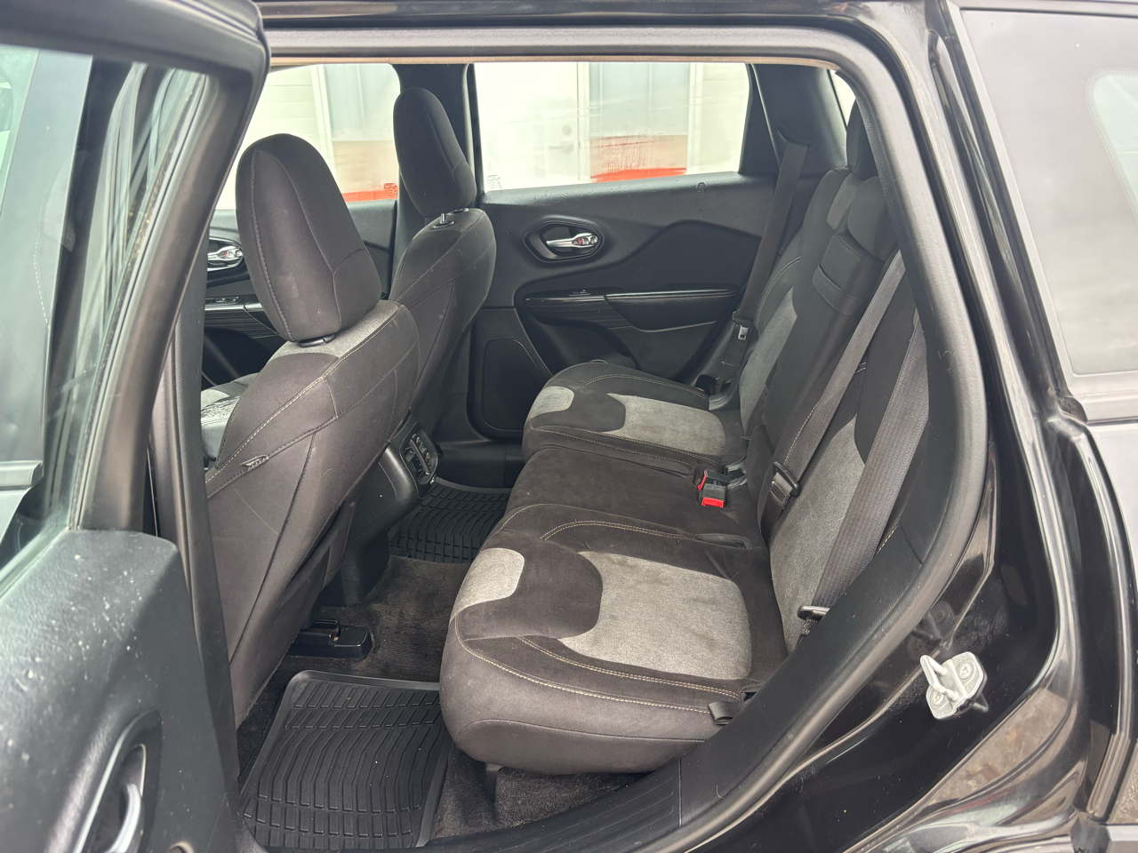 Jeep Cherokee Sport FWD 2016