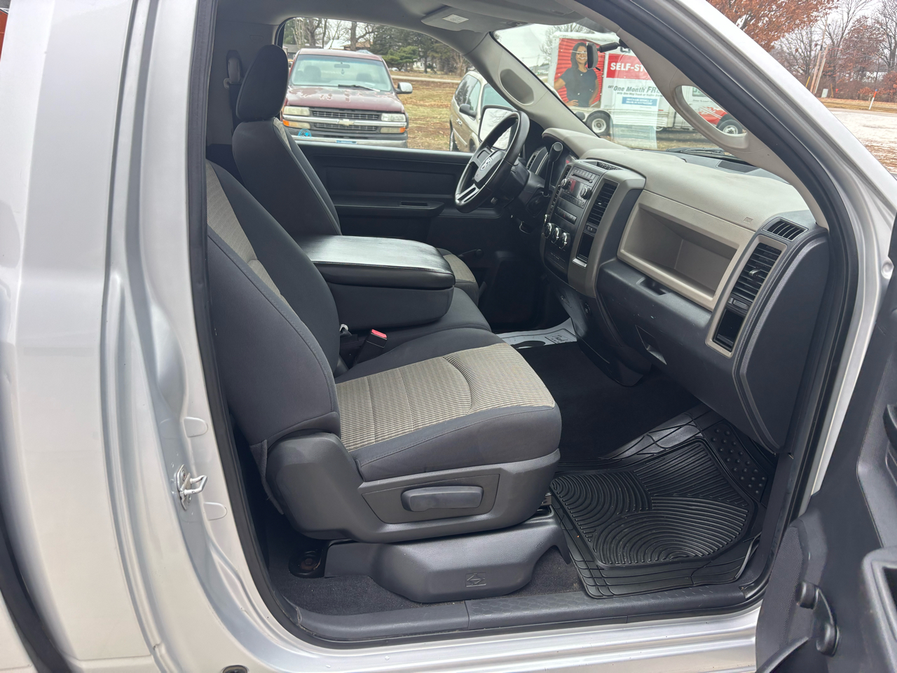 Dodge Ram 1500 ST LWB 4WD 2009