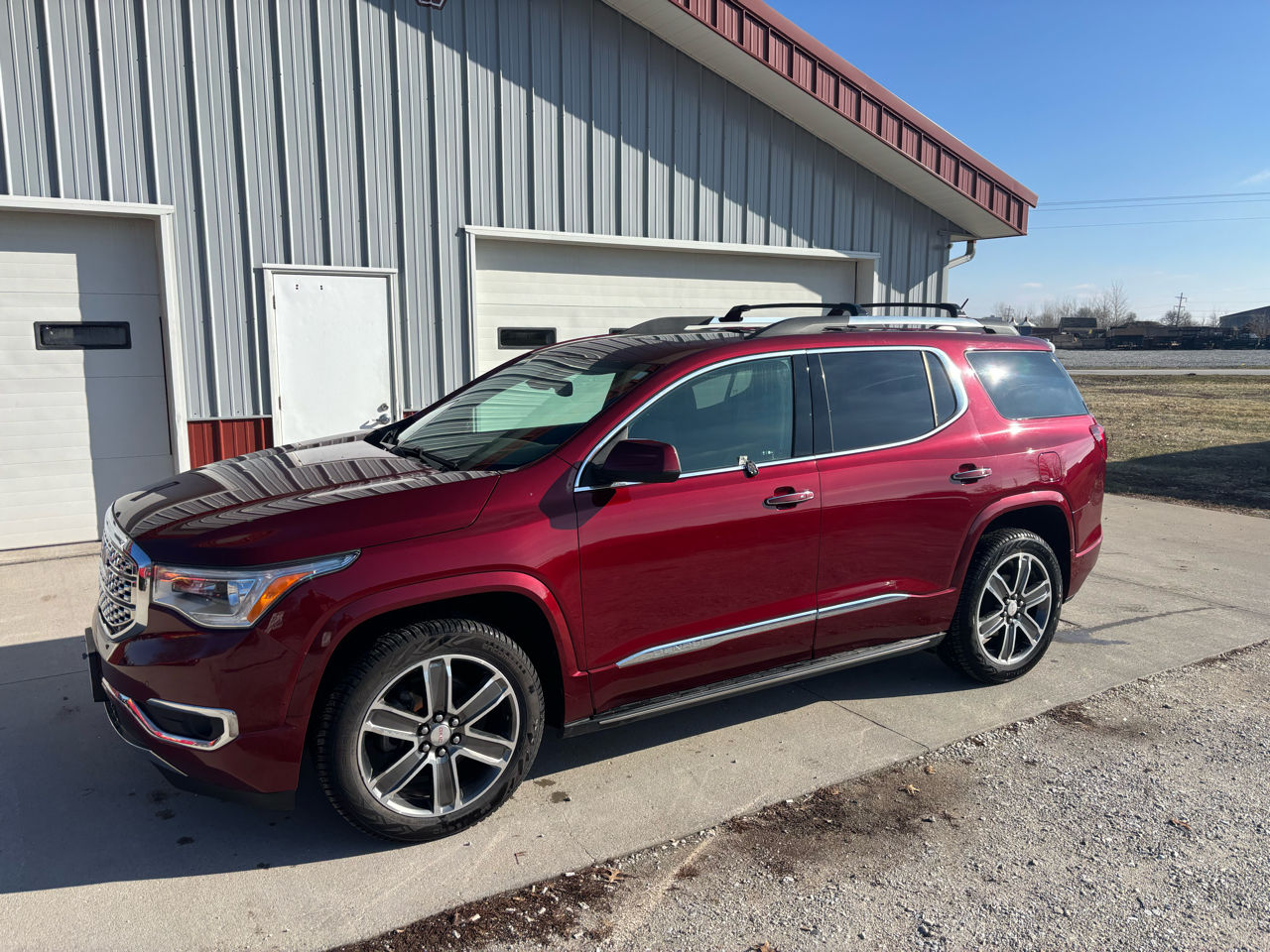 2017 GMC Acadia Denali's photo