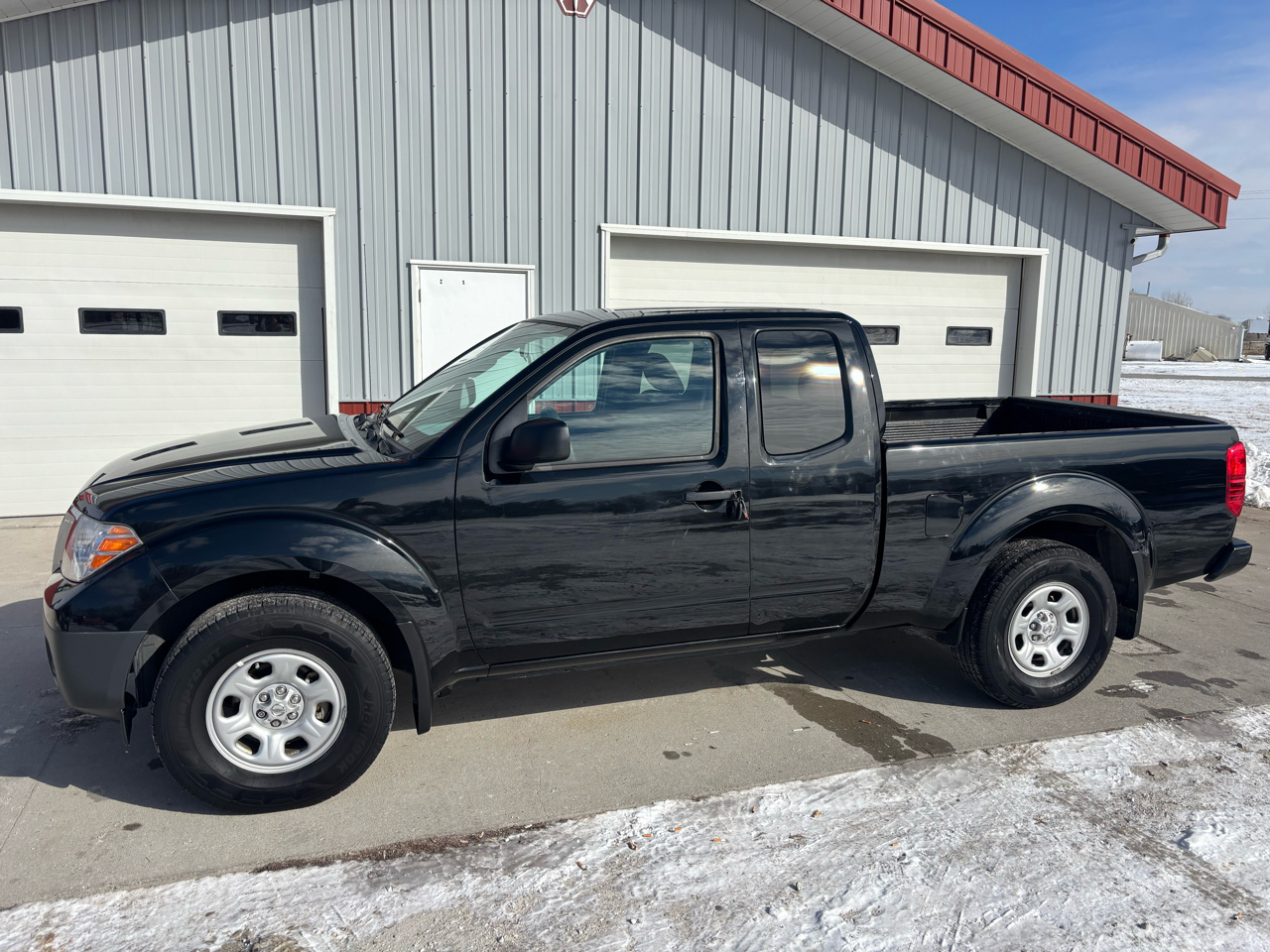 2021 Nissan Frontier S