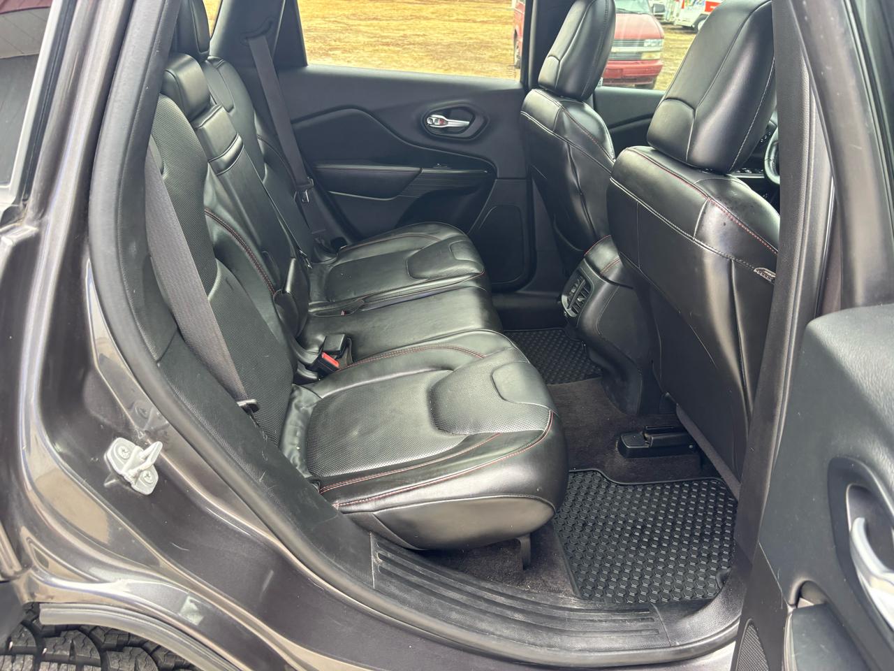 Jeep Cherokee Trailhawk 4WD 2015