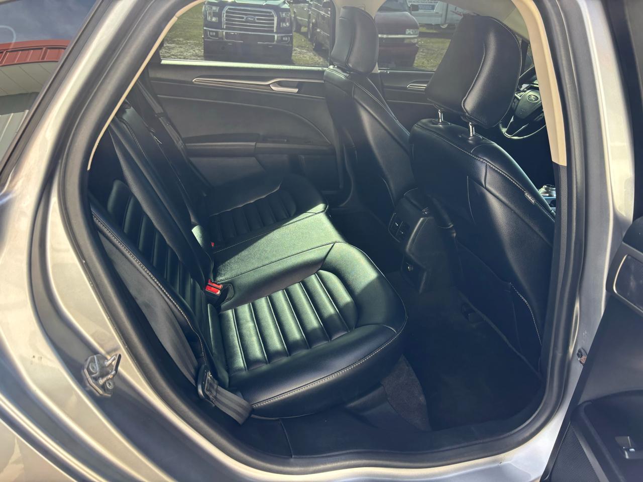 Ford Fusion SEL 2020