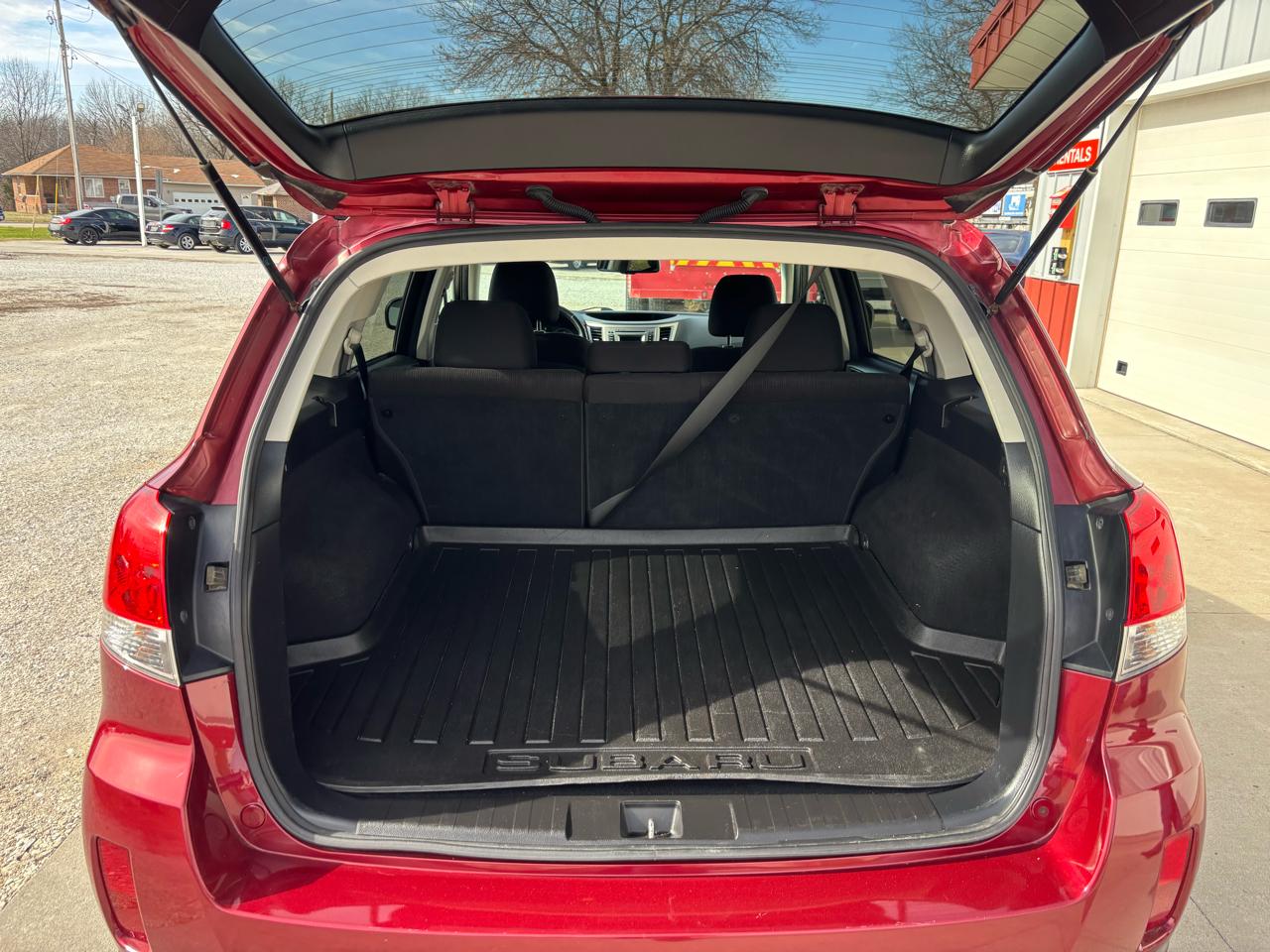 Subaru Outback 2.5i Premium 2014