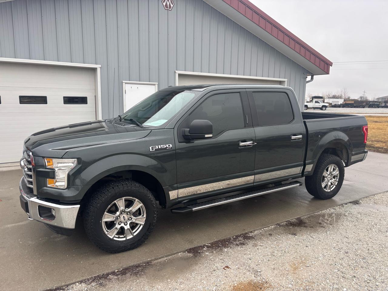 Ford F-150 XL SuperCrew 5.5-ft. Bed 4WD 2015