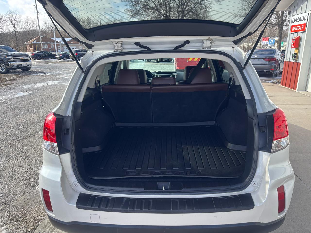 Subaru Outback 2.5i Limited 2013