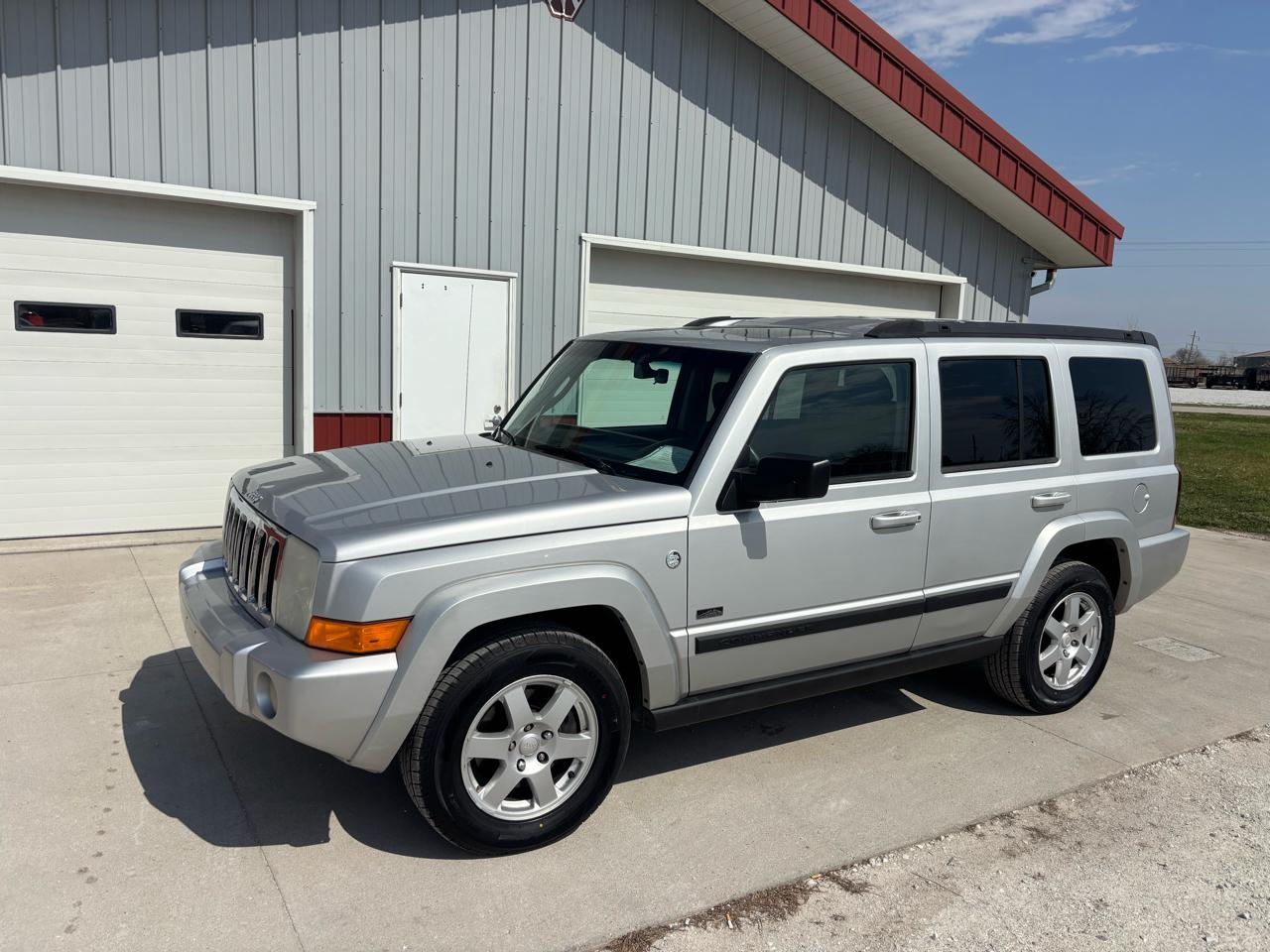 2007 Jeep Commander Sport 4WD