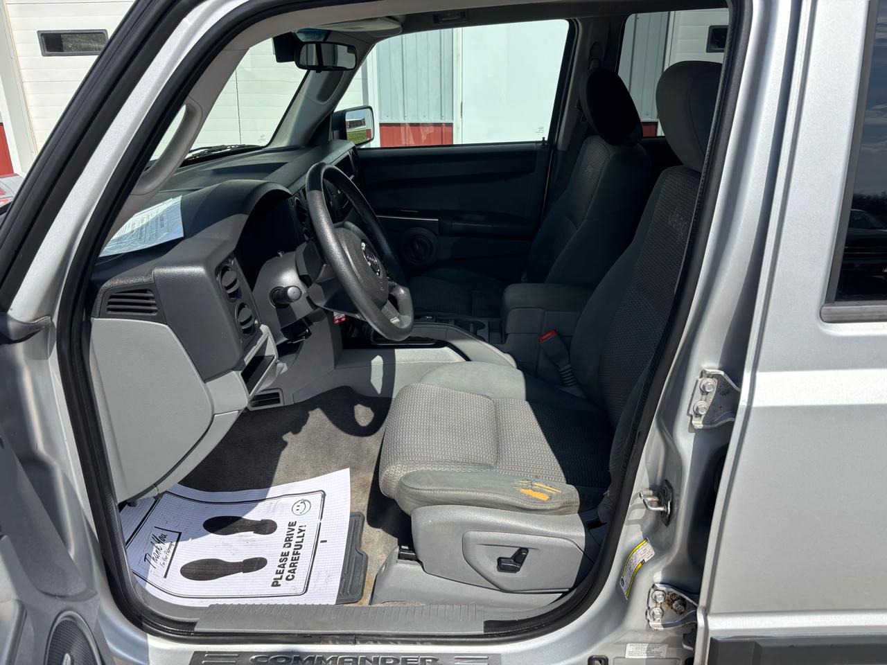 Jeep Commander Sport 4WD 2007